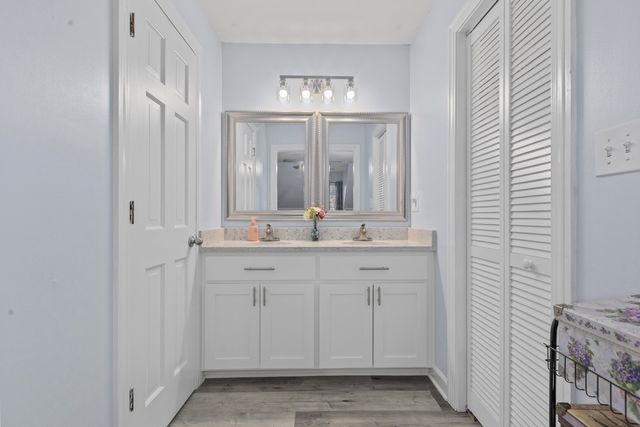 946 Melrose Drive Drive, Charleston, SC 29414