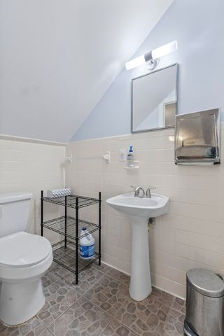 946 Melrose Drive Drive, Charleston, SC 29414