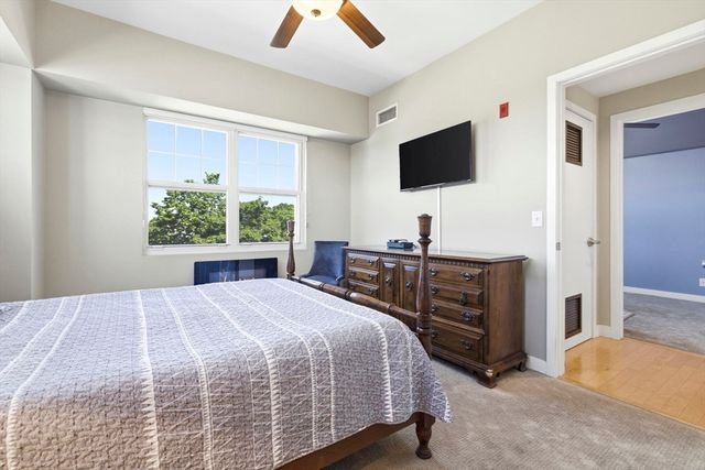 550 Pleasant Street 411, Winthrop, MA 02152