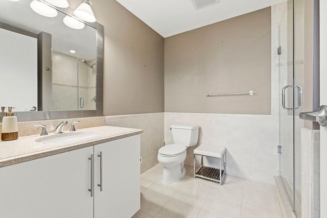 550 Pleasant Street 411, Winthrop, MA 02152