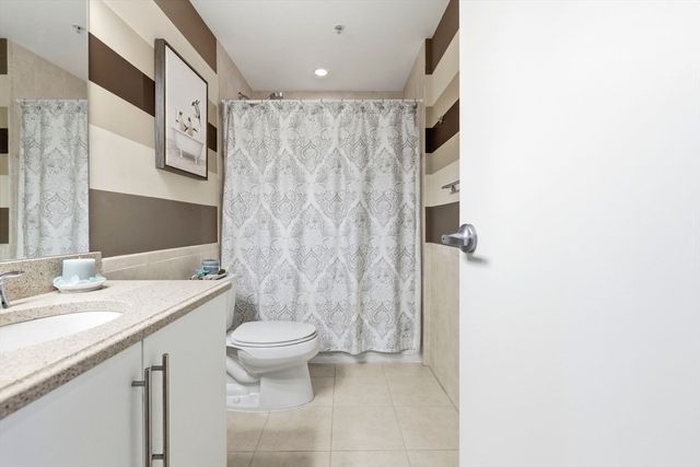550 Pleasant Street 411, Winthrop, MA 02152