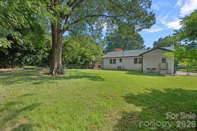 1036 Cutler Place, Charlotte, NC 28205