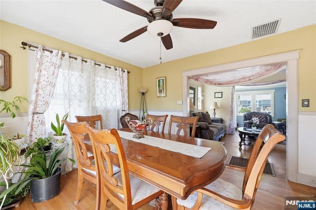 52 Harcourt Avenue, Bergenfield, NJ 07621