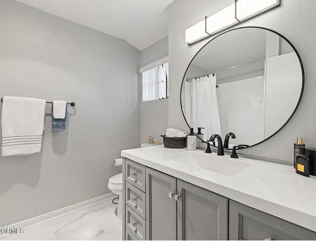 5204 Columbus Place, Oxnard, CA 93033