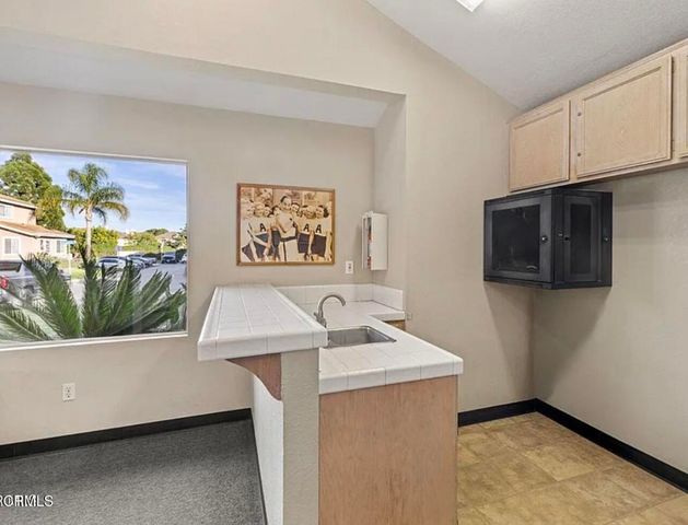 5204 Columbus Place, Oxnard, CA 93033