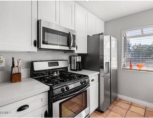5204 Columbus Place, Oxnard, CA 93033