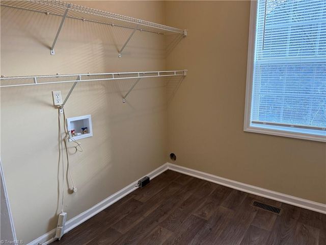 3007 Brookrun Drive, Jamestown, NC 27282