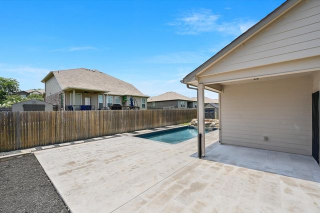 2158 Flintshire DR, New Braunfels, TX 78130