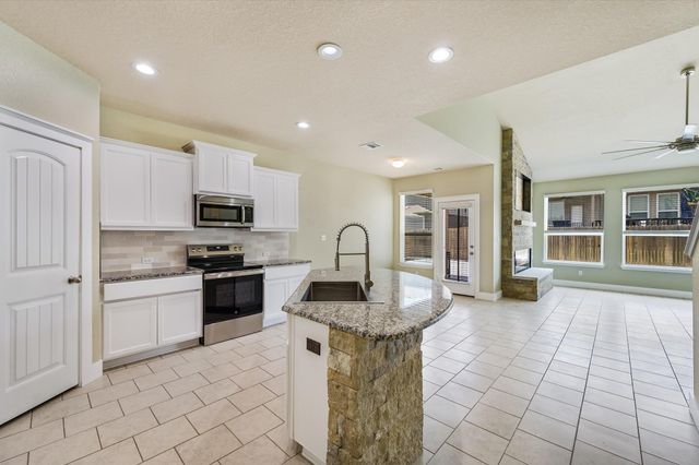 2158 Flintshire DR, New Braunfels, TX 78130