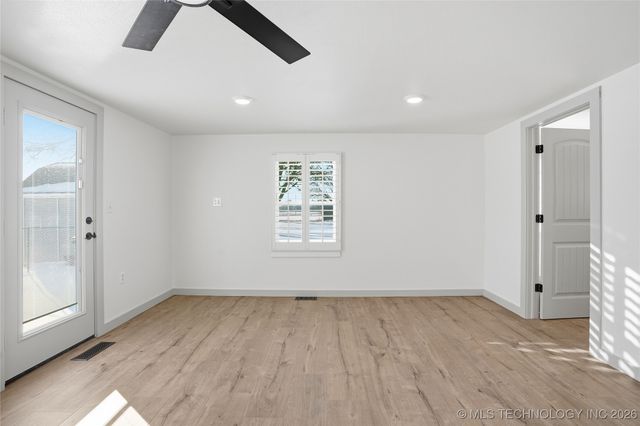 9890 Dentonville Road, Okmulgee, OK 74447