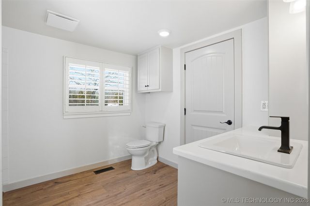 9890 Dentonville Road, Okmulgee, OK 74447