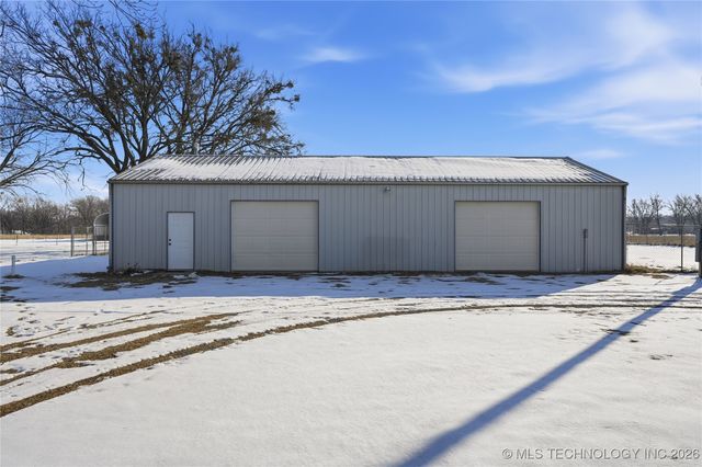 9890 Dentonville Road, Okmulgee, OK 74447