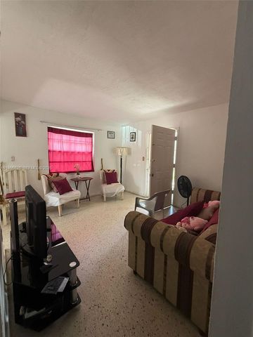1520 SW 1st Street, Miami, FL 33135