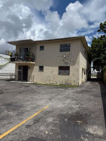 1520 SW 1st Street, Miami, FL 33135