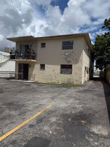 1520 SW 1st Street, Miami, FL 33135