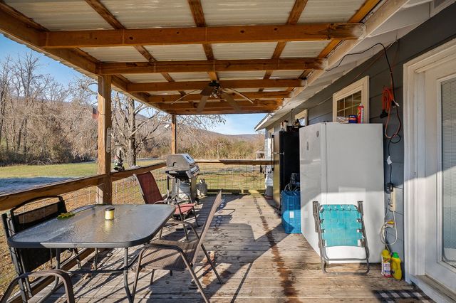 968 Boyd Rd, Rock Island, TN 38581