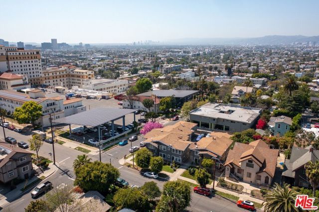 807 Waterloo Street, Los Angeles, CA 90026