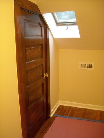 194 Auburn Street 2, Newton, MA 02466