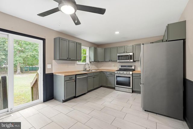 105 MCCURDY AVE, Franklinville, NJ 08322