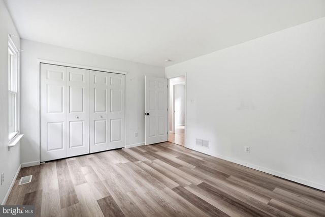 105 MCCURDY AVE, Franklinville, NJ 08322