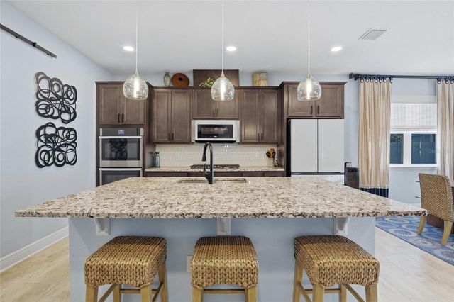 1751 HIGHBANKS CIRCLE, Winter Garden, FL 34787