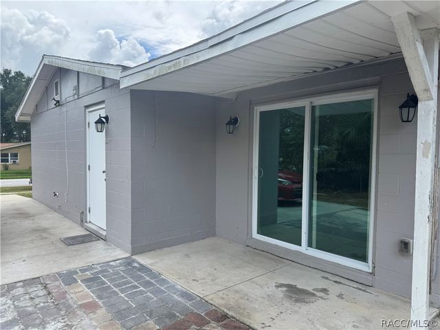 3851 SW 147th Lane Road, Ocala, FL 34473