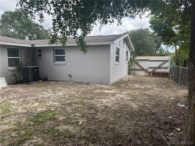 3851 SW 147th Lane Road, Ocala, FL 34473