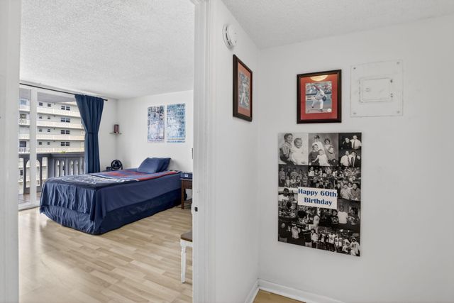 400 NE 12th Avenue 405, Hallandale Beach, FL 33009