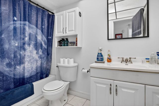 400 NE 12th Avenue 405, Hallandale Beach, FL 33009