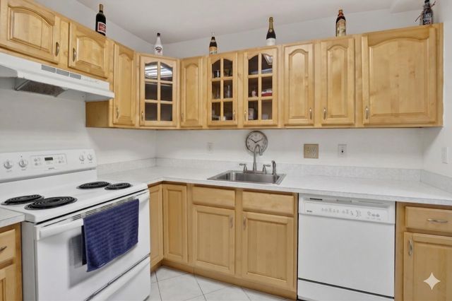 400 NE 12th Avenue 405, Hallandale Beach, FL 33009