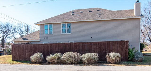 4801 Birchman Avenue, Fort Worth, TX 76107