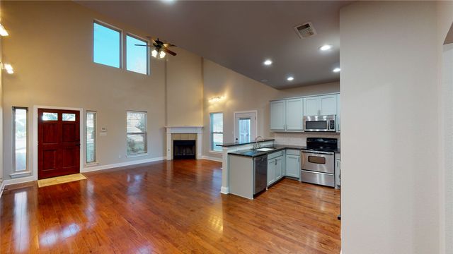 4801 Birchman Avenue, Fort Worth, TX 76107