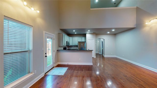 4801 Birchman Avenue, Fort Worth, TX 76107