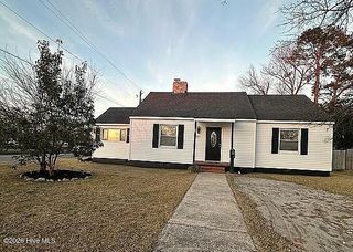420 Johnson Boulevard, Jacksonville, NC 28540
