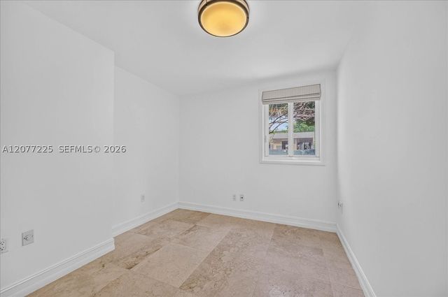 763 NE 75th St, Miami, FL 33138