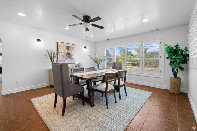 185 E SOUTH WEBER DR, South Weber, UT 84405