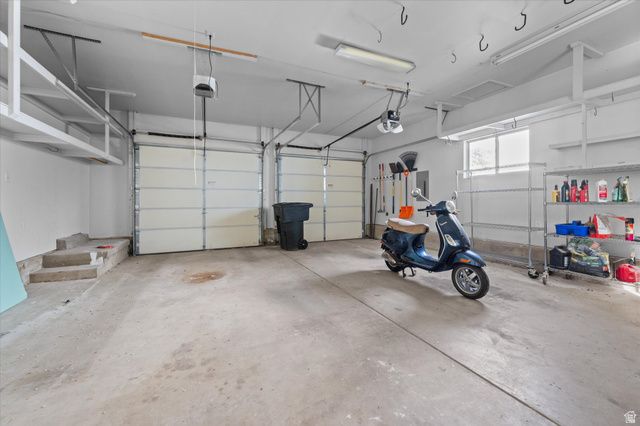 185 E SOUTH WEBER DR, South Weber, UT 84405