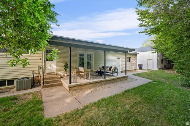 185 E SOUTH WEBER DR, South Weber, UT 84405