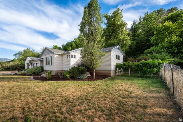185 E SOUTH WEBER DR, South Weber, UT 84405