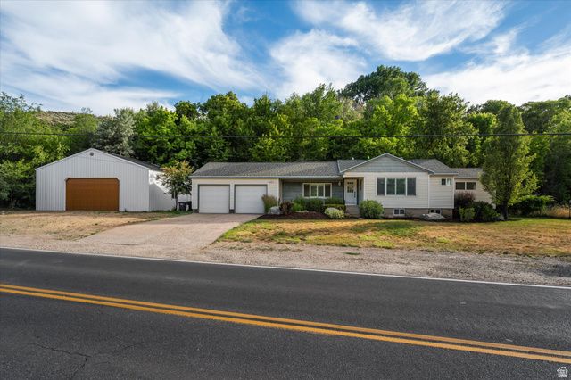 185 E SOUTH WEBER DR, South Weber, UT 84405
