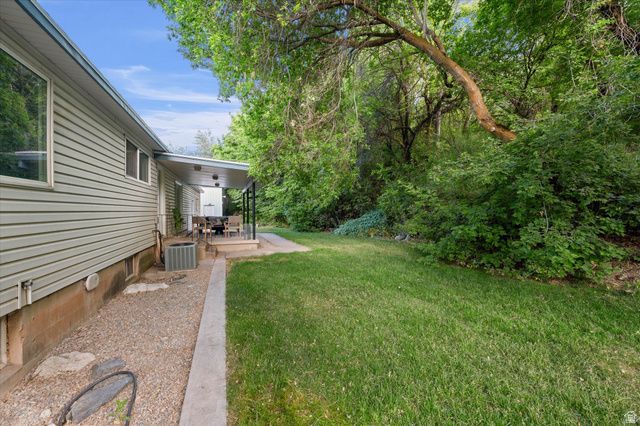 185 E SOUTH WEBER DR, South Weber, UT 84405