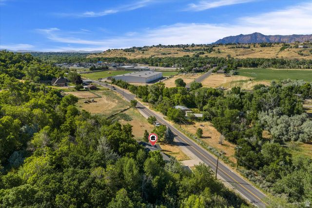 185 E SOUTH WEBER DR, South Weber, UT 84405