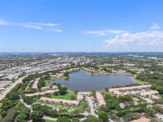 3127 Kingswood Terrace, Boca Raton, FL 33431