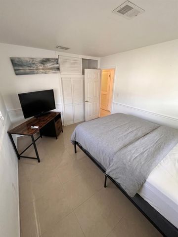 1230 NE 26th Terrace, Pompano Beach, FL 33062