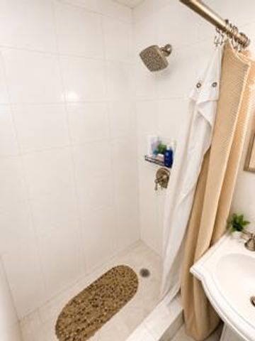 1230 NE 26th Terrace, Pompano Beach, FL 33062