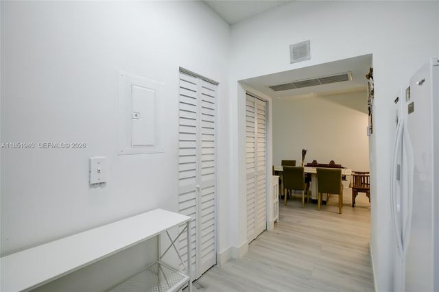 3300 NE 191st Street 114, Aventura, FL 33180