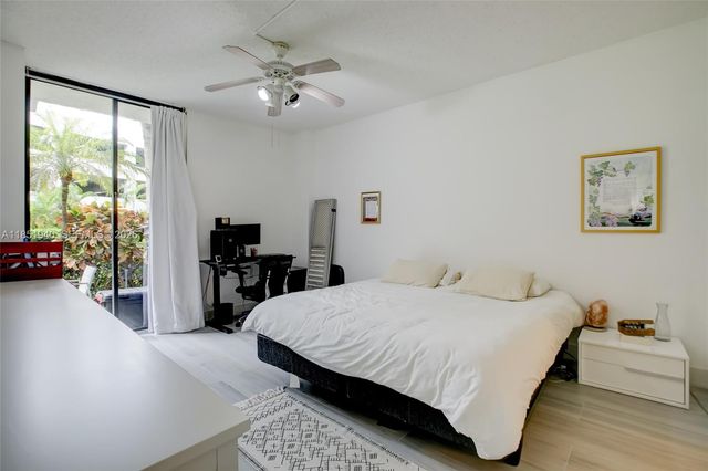 3300 NE 191st Street 114, Aventura, FL 33180