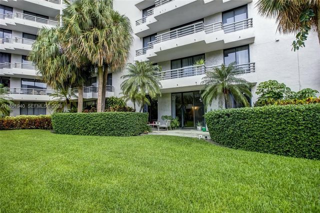 3300 NE 191st Street 114, Aventura, FL 33180