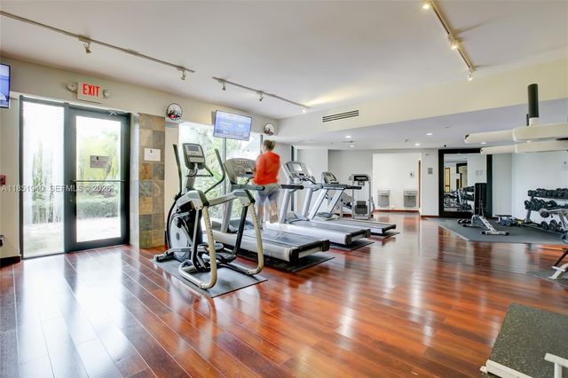 3300 NE 191st Street 114, Aventura, FL 33180