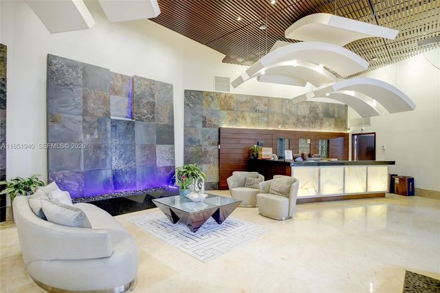3300 NE 191st Street 114, Aventura, FL 33180